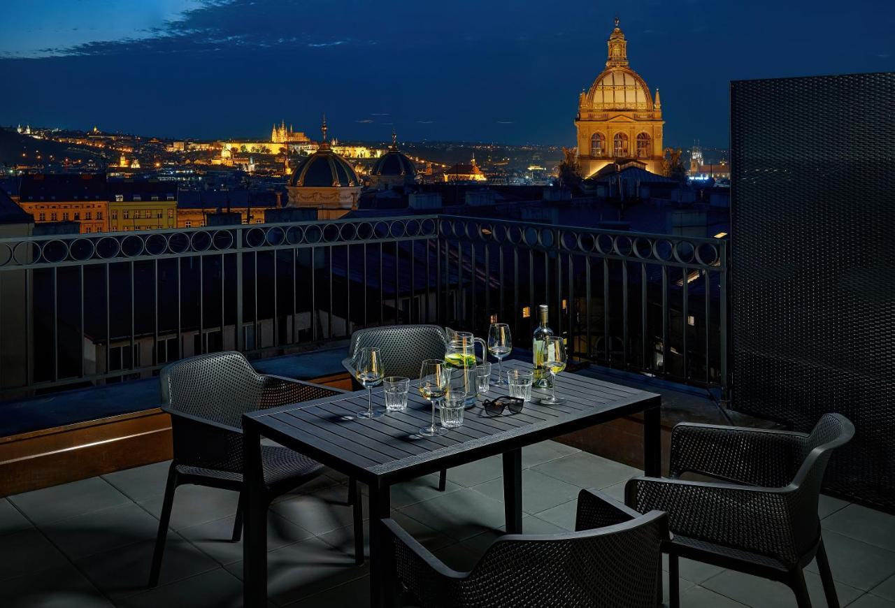 Downtown Suites Rubesova Praha Bagian luar foto